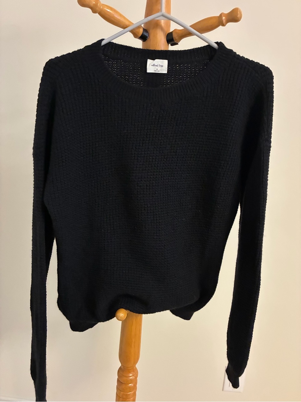 Aritzia Black Wilfred Free Crewneck Knit Sweater